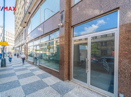 dsc02061.jpg | Pronájem - obchodní prostor, 526 m²