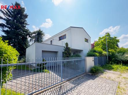 Prodej - dům/vila, 270 m² obrázek