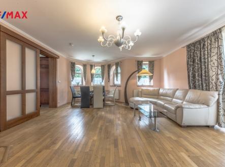 we6a4510-hdr.jpg | Pronájem - dům/vila, 205 m²