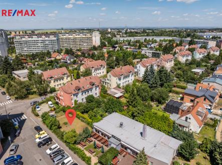 Prodej - pozemek pro bydlení, 262 m² obrázek