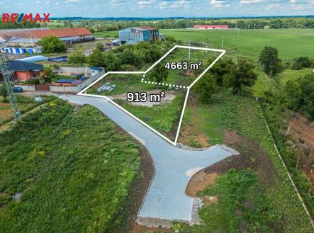 pozemek-3-ze-strany.png | Prodej - pozemek pro bydlení, 5 576 m²