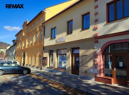 whatsapp-image-2026-04-13-at-18.09.40-2.jpeg | Pronájem - obchodní prostor, 106 m²