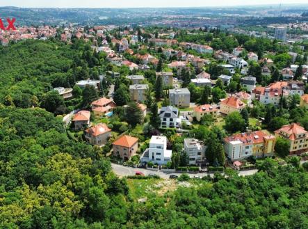 dji-fly-20250628-103908-445-1751107333490-photo-optimized.jpg | Prodej - pozemek, zahrada, 786 m²