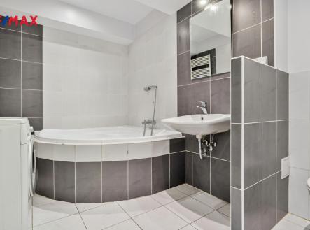 podolska-16.jpg | Prodej bytu, 2+kk, 44 m²