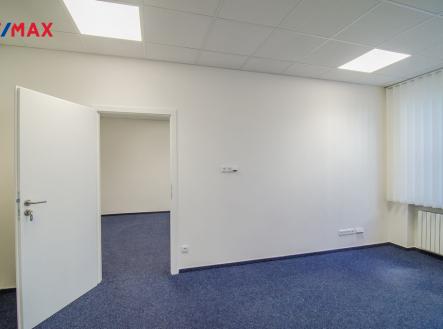 4.jpg | Pronájem - kanceláře, 40 m²