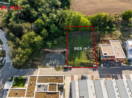 Prodej - pozemek pro bydlení, 969 m² obrázek