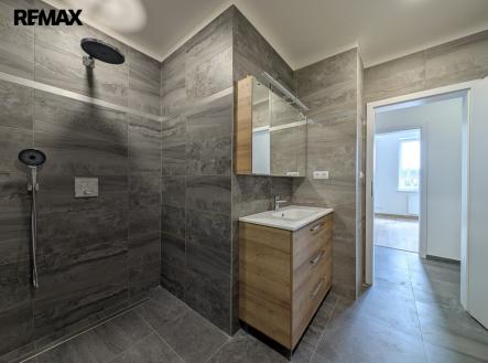 photo-2025-08-22-17-18-26-3.jpg | Pronájem bytu, 3+kk, 97 m²