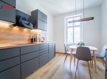 dsc00806-hdr.jpg | Prodej bytu, 2+1, 62 m²