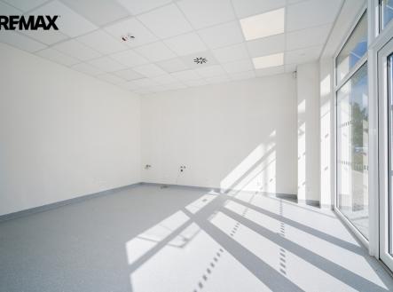 foto-07.jpg | Pronájem - jiné, 41 m²