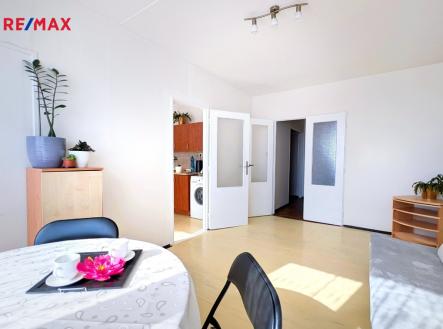 uprava-obyvak-vpravo-2-1.jpg | Prodej bytu, 3+1, 77 m²