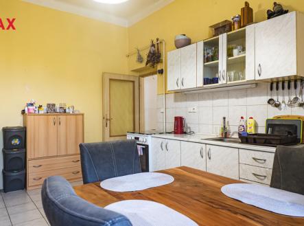 dji-20250903155628-0171-d.jpg | Prodej - dům/vila, 338 m²