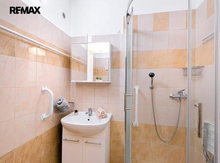 kouplena-wc-1.jpg | Pronájem bytu, 2+1, 55 m²