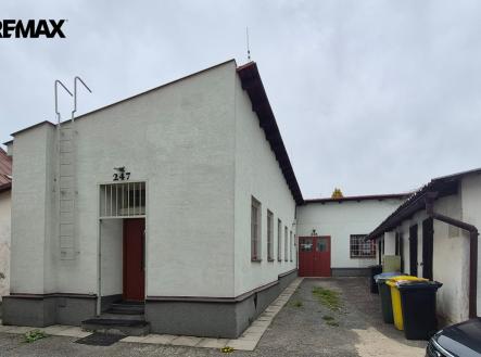 01.jpg | Pronájem - obchodní prostor, 90 m²