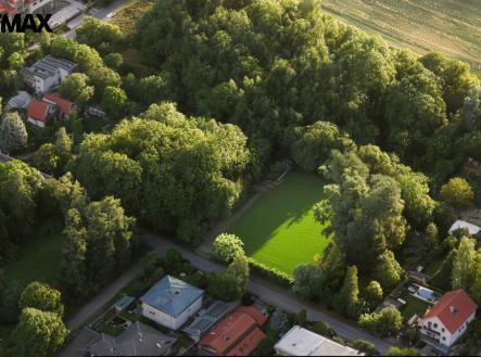 vycisteny-pozemek.jpeg | Prodej - pozemek pro bydlení, 1 678 m²