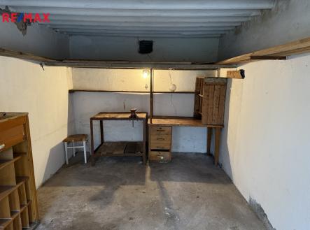 img-1741.jpg | Prodej - malý objekt/garáž