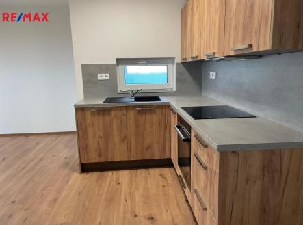 whatsapp-image-2025-12-09-at-13.45.25-3.jpeg | Pronájem bytu, 3+kk, 101 m²