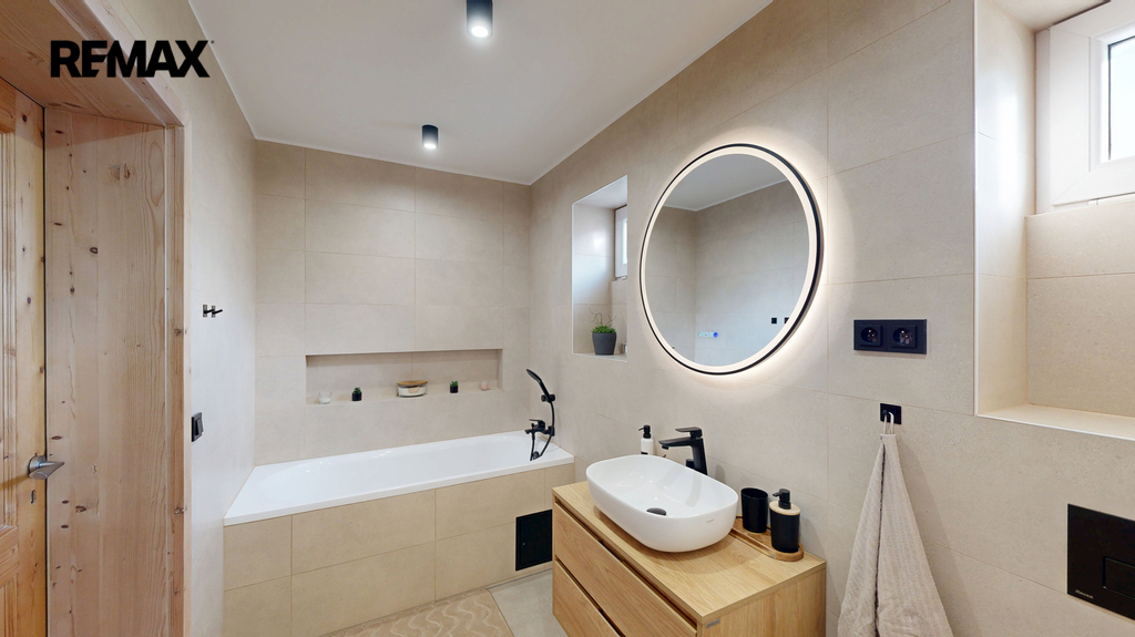 Koupelna v přízemí