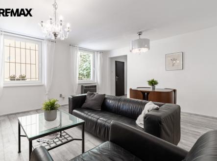 Hlavní obytný prostor | Prodej - obchodní prostor, 60 m²