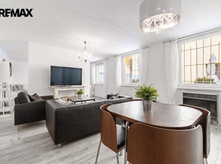 Hlavní obytný prostor | Prodej - obchodní prostor, 60 m²