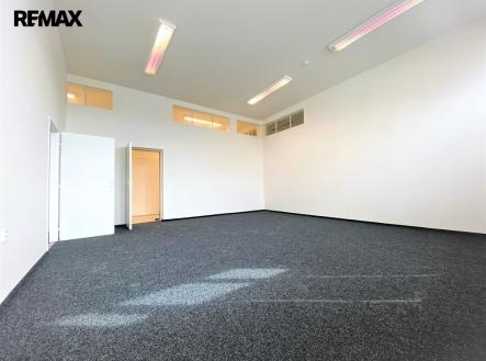 img-7149-upr.jpg | Pronájem - kanceláře, 50 m²