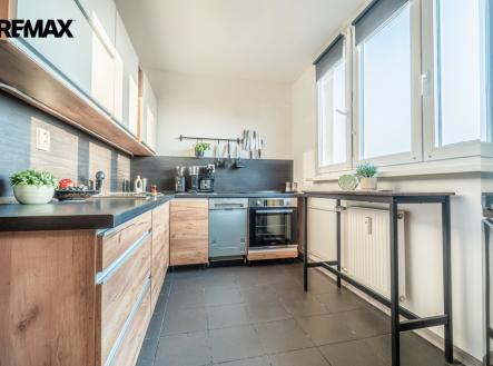 9.jpg | Prodej bytu, 3+1, 72 m²