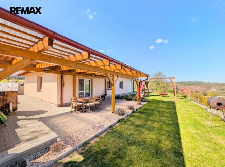 terasa-1-1.jpg | Prodej - dům/vila, 108 m²