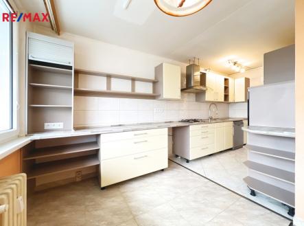 Interiér bytu již prošel z větší  části promyšlenou rekonstrukcí. | Prodej bytu, 3+kk, 85 m²