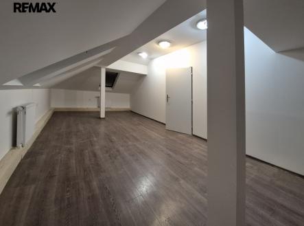 05.jpg | Pronájem bytu, 2+1, 76 m²