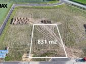 Prodej - pozemek pro bydlení, 831 m²
