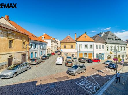 Pohled z okna | Prodej - dům/vila, 243 m²