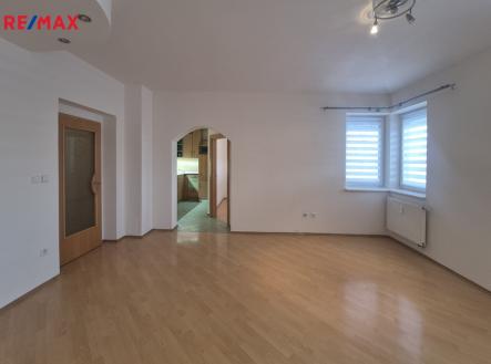 02.jpg | Prodej bytu, 2+kk, 74 m²