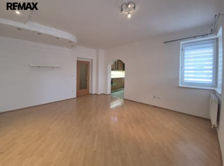 03.jpg | Prodej bytu, 2+kk, 74 m²