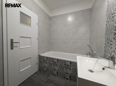 photo-2025-08-22-17-20-53.jpg | Pronájem bytu, 2+1, 72 m²