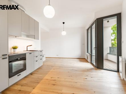 Obytná část s kuchyňským koutem | Pronájem bytu, 1+kk, 37 m²