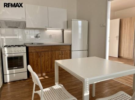 img_c08bd9ac98.jpg | Pronájem bytu, 1+1, 39 m²