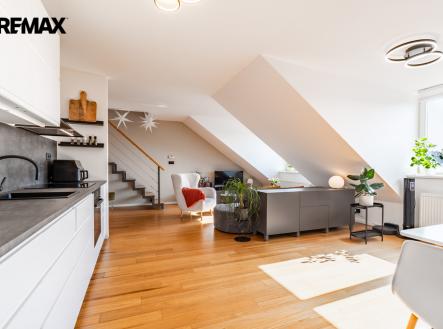 Obývací prostor s kuchyní | Prodej bytu, 3+kk, 110 m²