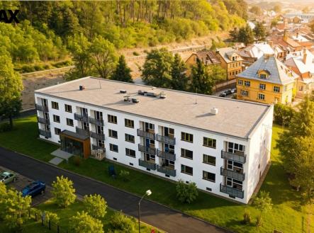 Vizualizace možného budoucího stavu zdravotnického zařízení | Prodej - nájemní dům, 1 800 m²