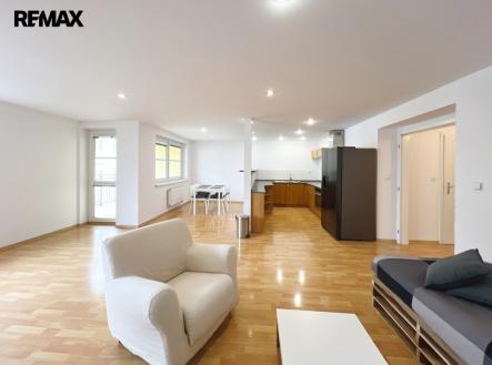 prisstavni-foto-16.jpg | Pronájem bytu, 3+kk, 101 m²