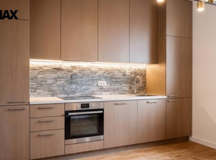 kuchyne-02.png | Prodej - nájemní dům, 590 m²