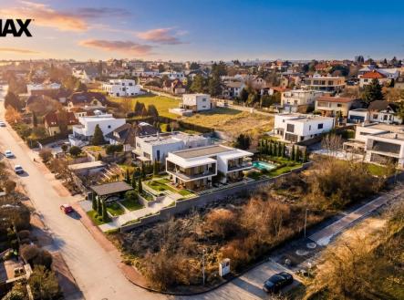 Vizualizace domu na pozemku | Prodej - pozemek pro bydlení, 960 m²