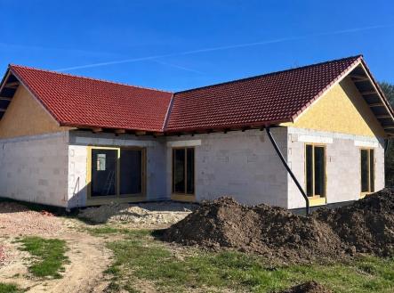 Současný stav | Prodej - pozemek pro bydlení, 914 m²