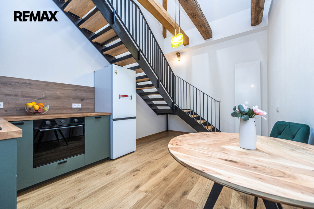 Obývací pokoj s jídelnou