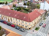 Prodej - nájemní dům, 1 880 m²