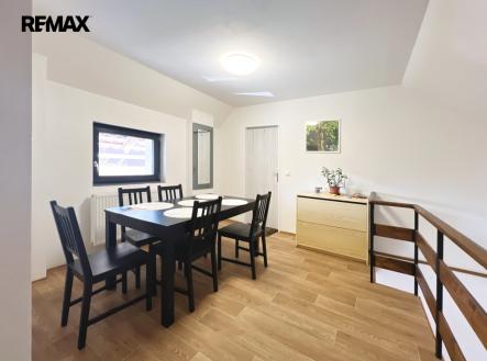 Nemovitost prošla modernizací, která zajišťuje nízké provozní náklady | Pronájem bytu, atypický, 190 m²
