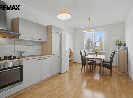 img-2806-kuchyn.jpeg | Prodej bytu, 3+1, 91 m²