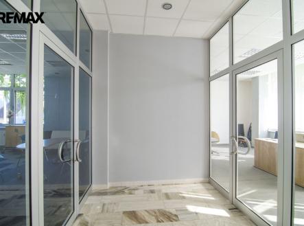 1-1.jpg | Pronájem - kanceláře, 34 m²