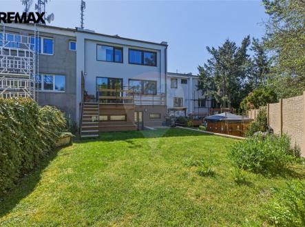 realitni-fotografie-vrane-nad-vltavou-radek-karasek-11.jpg | Prodej - dům/vila, 182 m²