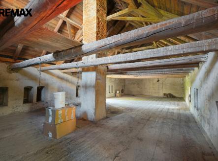 Půda větší | Prodej bytu, atypický, 191 m²