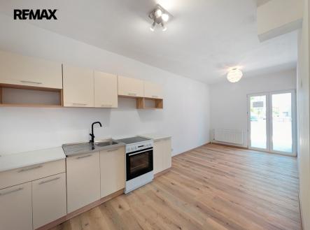 1-byt-3.jpg | Pronájem bytu, 1+kk, 45 m²