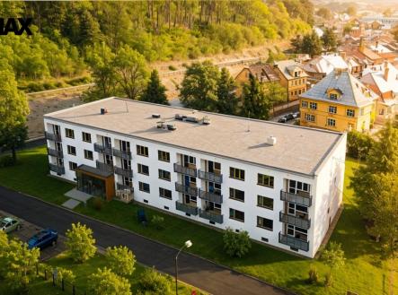 Vizualizace možného budoucího stavu zdravotnického zařízení | Prodej - nájemní dům, 1 800 m²